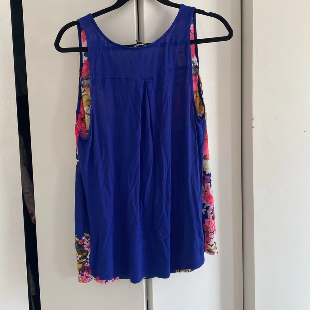 Express Flower Top - Picture 5 of 5